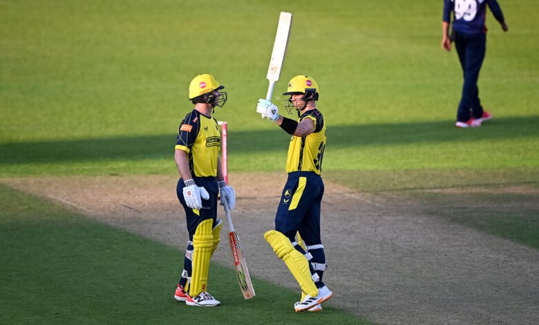 Stubbs fires on debut as Hampshire Hawks down Essex Eagles